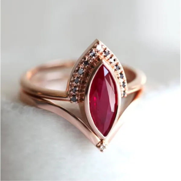 Exquisite Silver Engagement Ring For Women White Zircon
