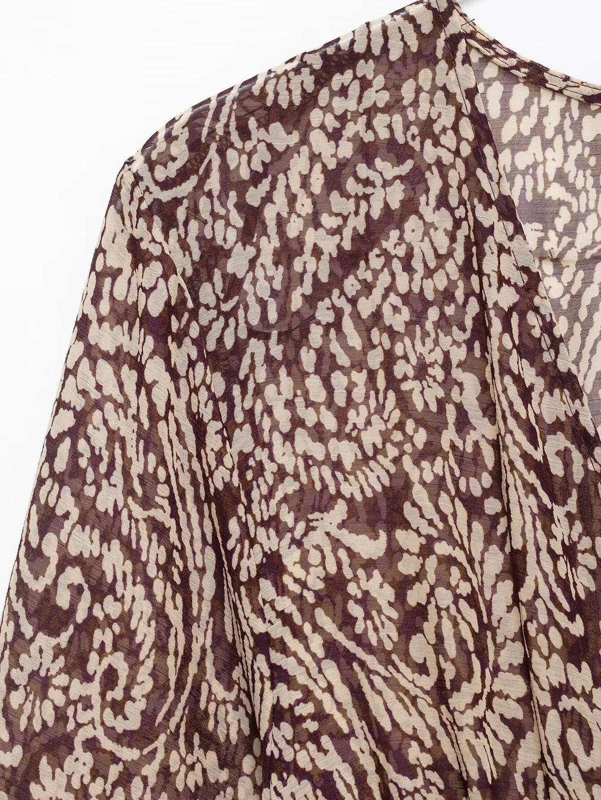 Retro Print Midi Dress With V Neck Gradient Design