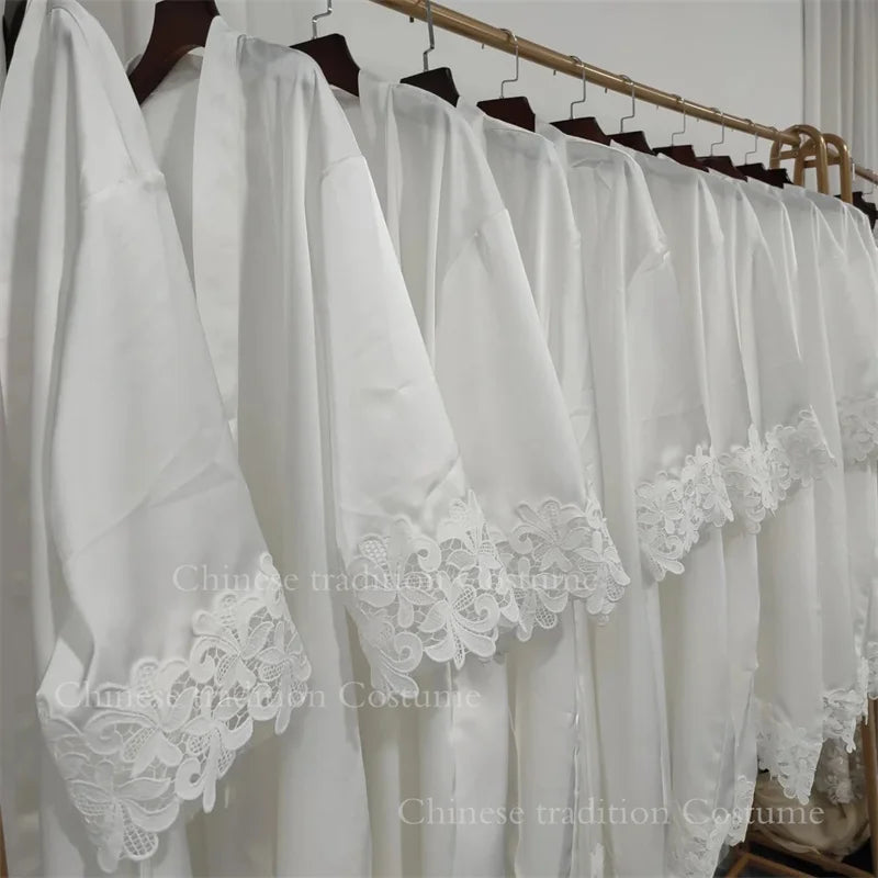 White Wedding Robe Embroidered Mother Bride Kimono Gown