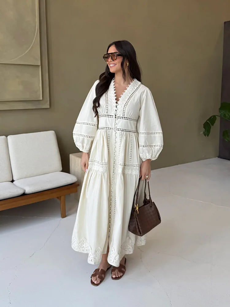 Elegant Lace Dress With V Neck Puff Sleeves For Spring