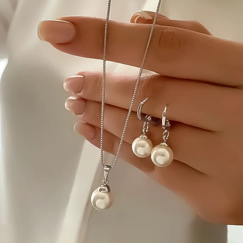 3 Piece Round Pearl Jewelry Set Earrings Pendant Necklace