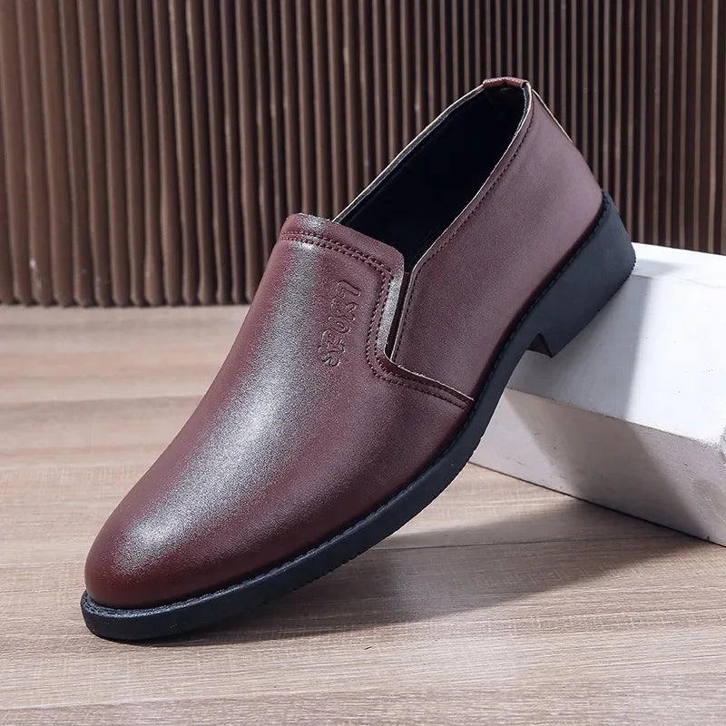 Breathable Leather Shoes For Young Men Round Toe Korean