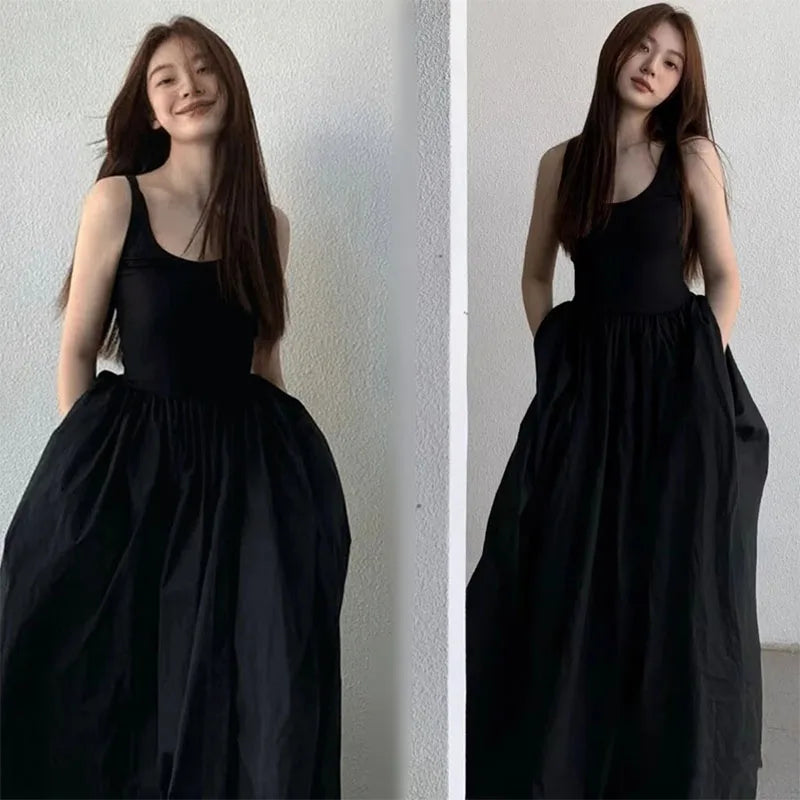 Long Black Dress With High Waist Round Neckline For Parties