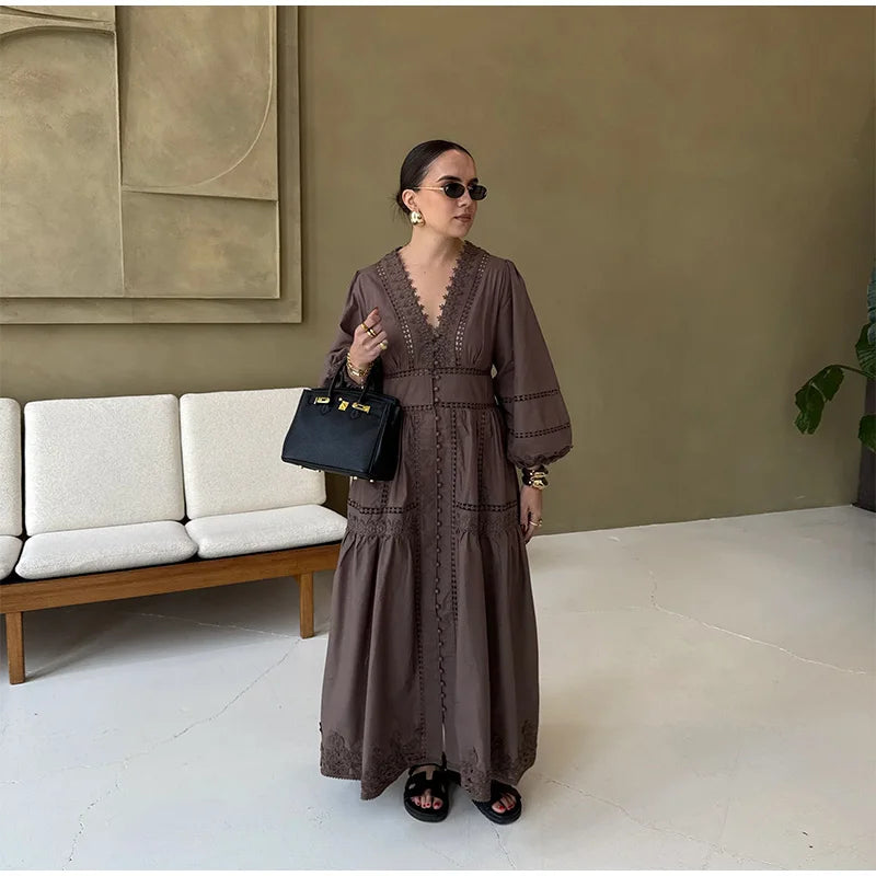 Elegant Lace Dress With V Neck Puff Sleeves For Spring