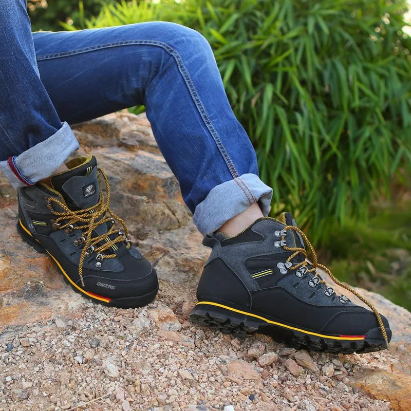 Hiking Shoes Men Outdoor Mountain Climbing Sneaker Boots