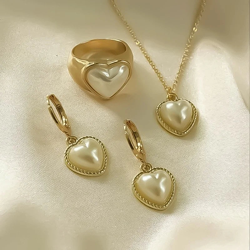 3 Piece Round Pearl Jewelry Set Earrings Pendant Necklace